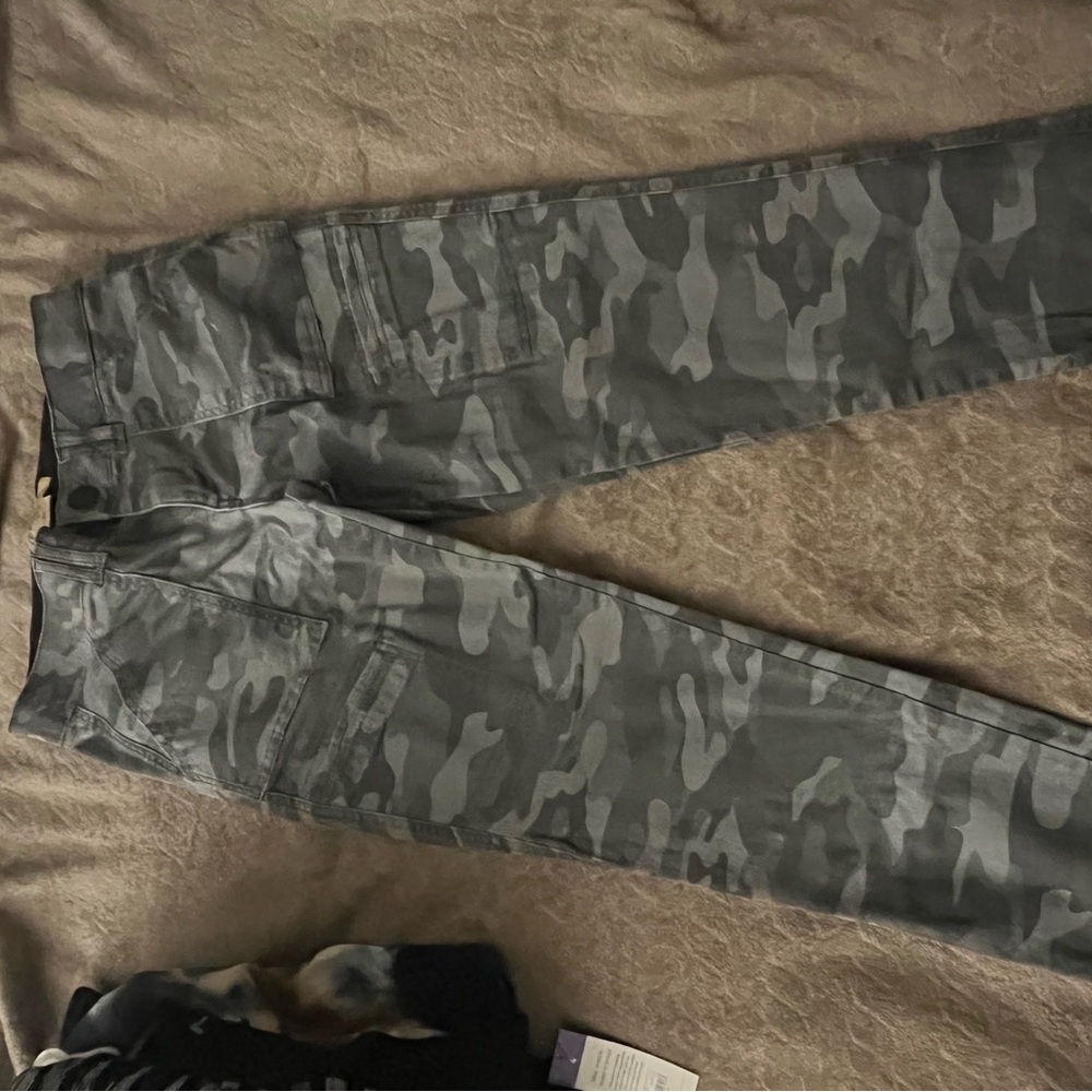 Woman’s pants